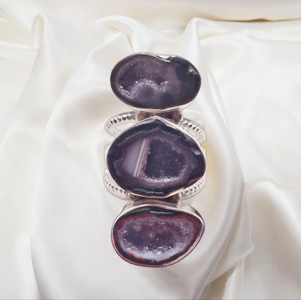 Sajen Sterling Silver Triple Geode Ring. Size 6